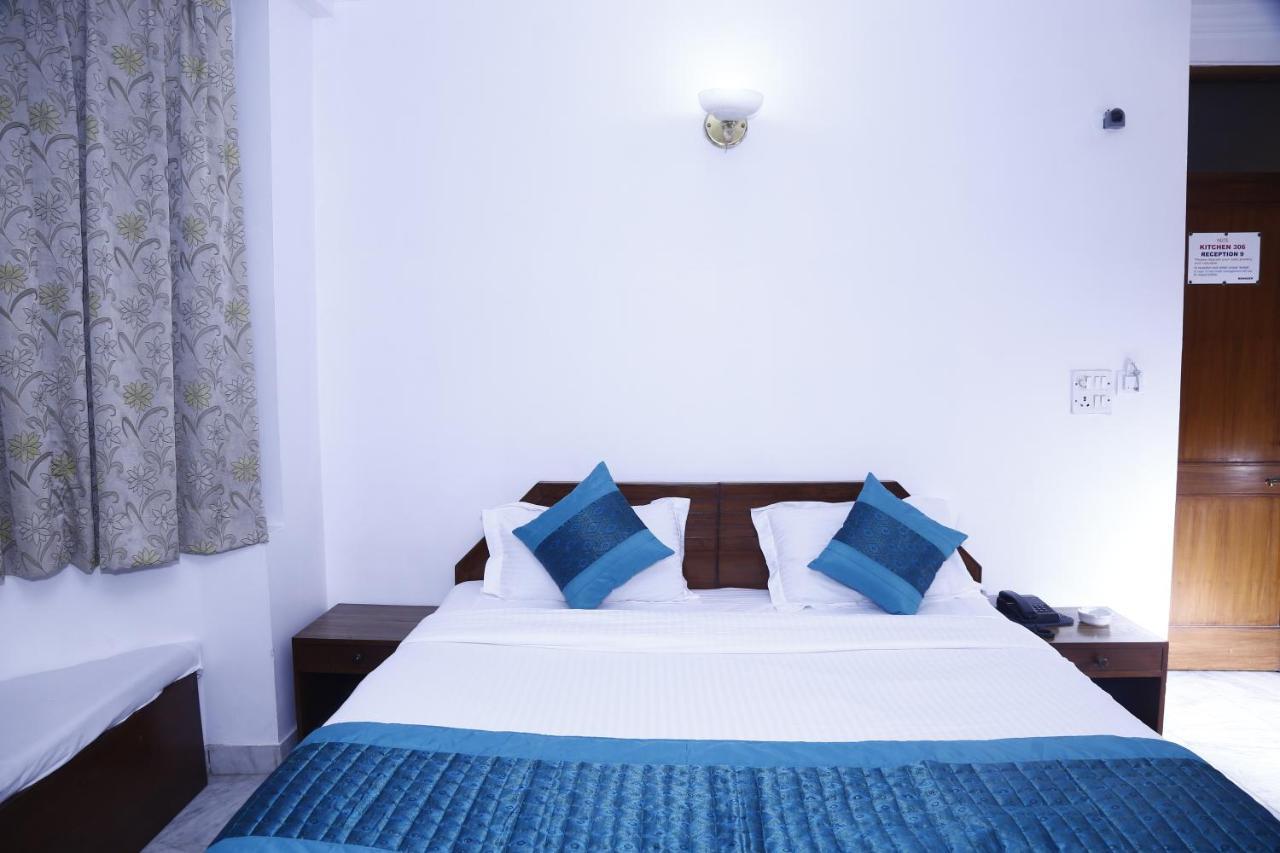 Batra Holiday Home - Couple Friendly Stays Delhi  Dış mekan fotoğraf