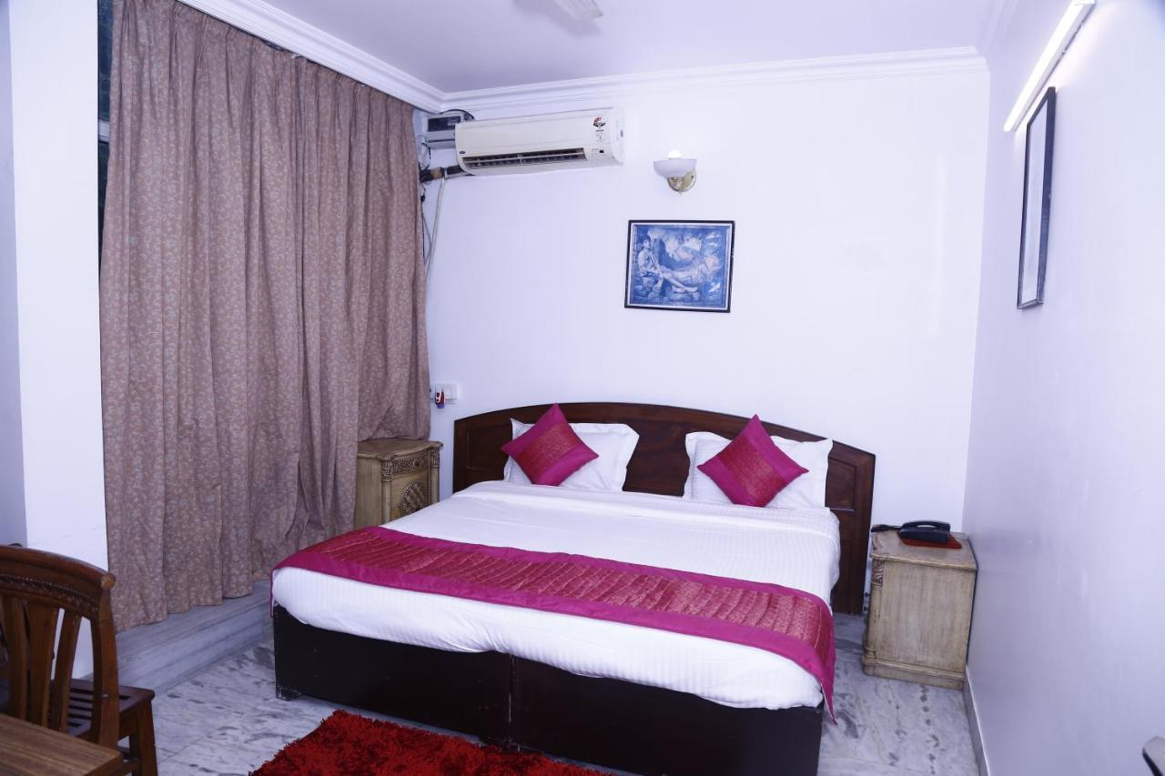 Batra Holiday Home - Couple Friendly Stays Delhi  Dış mekan fotoğraf