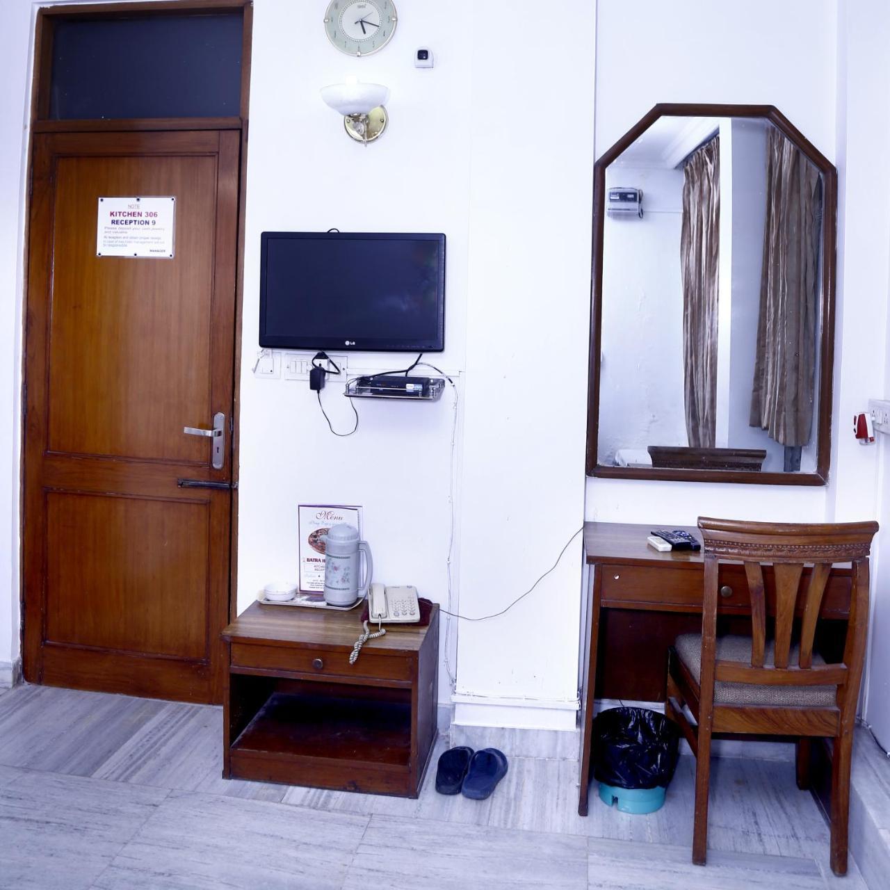 Batra Holiday Home - Couple Friendly Stays Delhi  Dış mekan fotoğraf