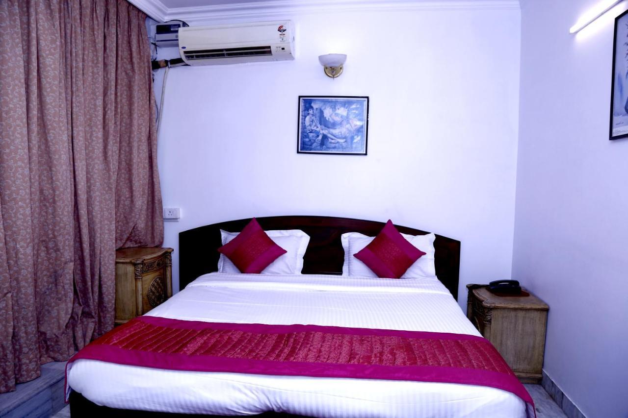 Batra Holiday Home - Couple Friendly Stays Delhi  Dış mekan fotoğraf